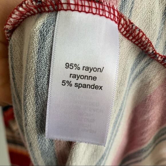 Maurices 24/7 Striped Retro Vibe Strappy Front Top Large - Picture 9 of 9